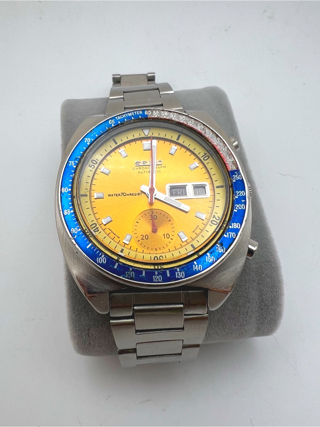 Seiko Pepsi Pogue Automatic Chronograph Watch  Yellow Dial Blue Bezel